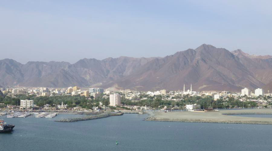 What are the most popular vehicle choices in Khor Fakkan?